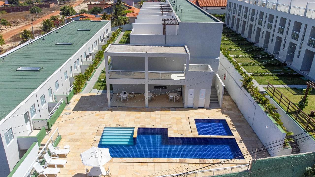 Triplex com Jacuzzi em Porto das Dunas por Carpediem Aquiraz Exterior foto